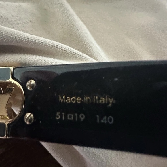 Louis Vuitton Link PM LV Black Cateye Oversized Sunglasses European Size - Picture 4 of 6